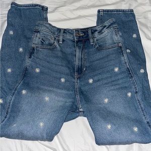 Hollister ultra high rise mom jeans